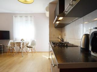 Charming Retreat Near Rovinj with Private Balcony - One Bedroom Apartment - Rovinj - 5