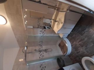 Cozy Apartments with Private Balcony Vinisce - Comfort Two Bedroom Apartment - Vinišće - 4