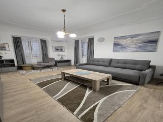 Anima Mea Old Town Apartments- Premium Apartment with Balcony - Dubrovnik - 8
