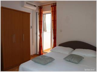 Apartments Juras - Studio Apartment with Balcony and Side Sea View Tea - Rogoznica (Rogosnizza) - 6