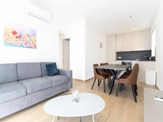 Luxury Living at Horizon Retreat - Comfort Two Bedroom Apartment - Sevid - 0