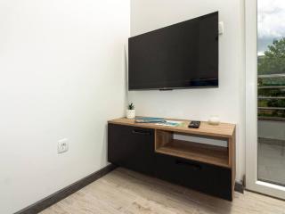 Modern Apartments with Private Balcony - Deluxe One Bedroom Apartment - Kaštela (Castelli) - 7