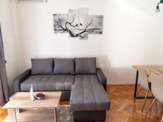 Kastel Gomilica Cozy and Stylish Apartments near the Sea - Classic One Bedroom Apartment - Kaštela - 0