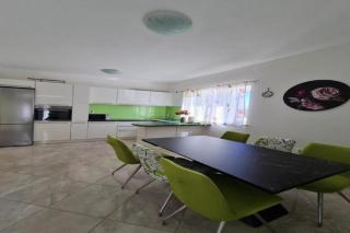 Luxury apartment Ani - Three Bedroom Apartment with terrace and Swimming pool - 3