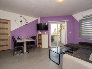 2 Bedroom apartment with Sea view - Benkovac - 0