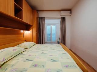 Apartments Pezo - Studio Apartment Tina 5 - 2