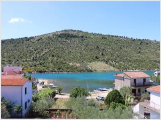 Apartments Juras - Studio Apartment with Sea View Mia - Rogoznica (Rogosnizza) - 5