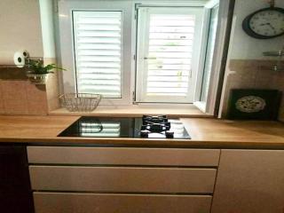 Three bedroom Apartment with terrace and sea view - Postira - 2