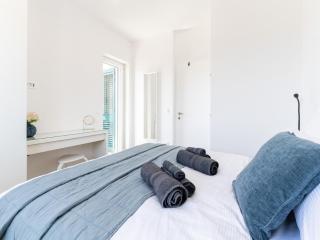 Luxury Deluxe with 2 room apartment - Sevid - 1