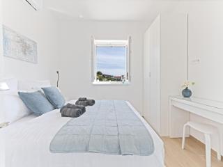 Luxury Deluxe with 2 room apartment - Sevid - 4