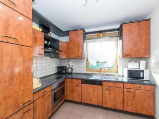 Four Bedroom Holiday Home with Pool - Kastel Stari - 6