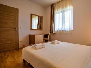 Wonderful Brsec Apartments with Sea View and Shared Pool - Standard One Bedroom Apartment - Brseč - 7