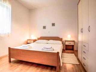 Wonderful Brsec Apartments with Sea View and Shared Pool - Standard One Bedroom Apartment - Brseč - 6