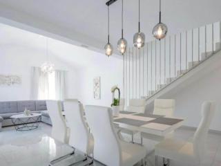 Villa Rest for the soul - Four Bedroom Villa - 6