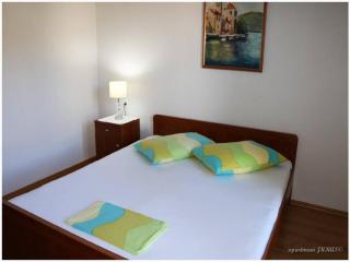 Apartments Juras - Two Bedroom Apartment with Terrace and sea view Antonio - Rogoznica (Rogosnizza) - 4