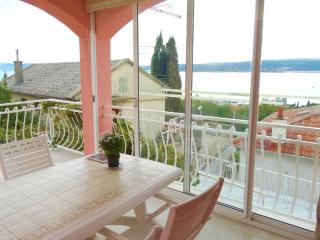 Two Bedroom Apartment with Balcony and Sea View - Crikvenica - 3