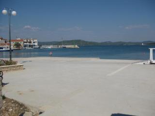 Apartmani Lukin - Betina - 2
