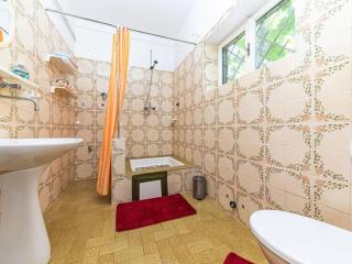 Holiday Home by the Sea with Terrace & Ocean Views on iovo - Two Bedroom Holiday Home - 2