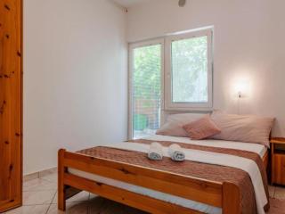 Le ek Cozy Apartments - Two Bedroom 1 - Vir - 3