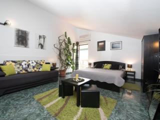 Stylish Lovran Sea View Apartments - Studio Apartment with Balcony and Sea View - Lovran - 0