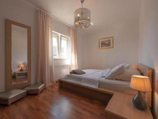 Three Bedroom Villa With Private Pool - Ugljane - 1
