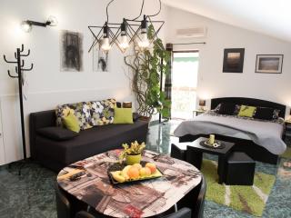 Stylish Lovran Sea View Apartments - Studio Apartment with Balcony and Sea View - Lovran - 8