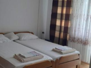 Cozy Lovran Apartment with Balcony - Two Bedroom Apartment with Sea View and Balcony - Lovran - 7