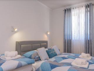 Apartments Vujina - One Bedroom apartment and Balcony - Kaštela - 1