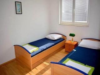 Apartments Villa Sarajevo - Two Bedroom Apartment with Terrace and Balcony - Vodice - 4
