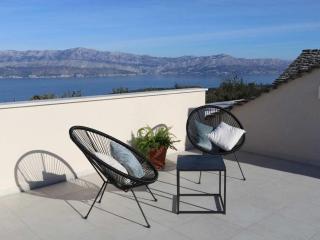 Secluded Oasis with Pool, Outdoor Kitchen, & Landscaped Terraces - Three Bedroom Villa - Supetar - 1