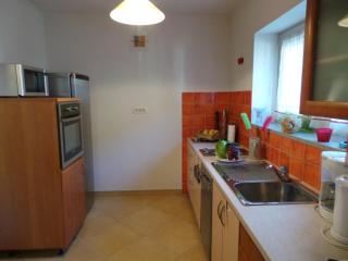 Superb Lovran Apartments with Sea Views - One Bedroom Apartment with Balcony - Lovran - 3