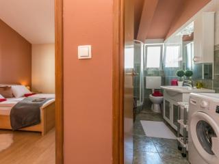 Villa Julia - One Bedroom Apartment 2 - Biograd na Moru - 3