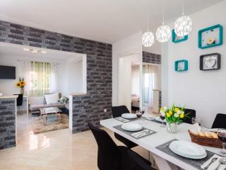 Premium Two-Bedroom Apartment - Supetar - 9