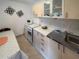 Holiday Home Aurora - Three bedroom Holiday Home - Splitska - 2