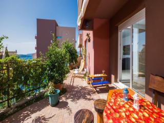 Elegant Hideaway Apartment with Pool - Two Bedroom Apartment with Pool - Trogir (Traù) - 2