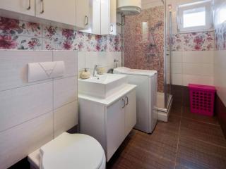 Elegant Hideaway Apartment with Pool - Two Bedroom Apartment with Pool - Trogir (Traù) - 6