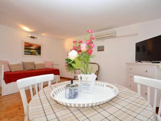 Blissful Bay Apartments Vrboska - One Bedroom Apartment with Terrace - Vrboska - 9