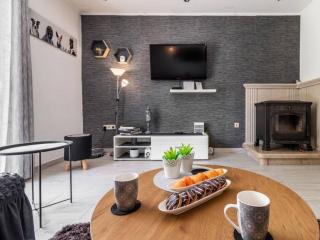 Holiday Home Sunny Side Six Bedroom Holiday Home - 9