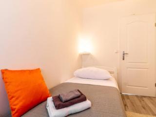 Holiday Home Sunny Side Six Bedroom Holiday Home - Kaštela - 4