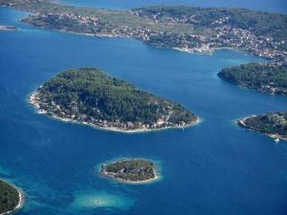 Lumbarda Resort Apartments - Superior Two bedroom Apartment with Mountain View E1 - Lumbarda - 4