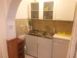 Apartments Julia - Studio Apartment Julia 6 - 7