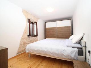 Villa Adriana - Two Bedroom Villa - Bale - 4