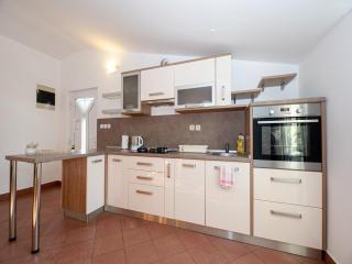 Apartments Ivankovic - Two Bedroom Apartment with Terrace - Nin - 8