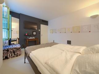 Vibrant and Elegant Downtown Krk Apartments - Classic Studio Apartment - Krk - 5