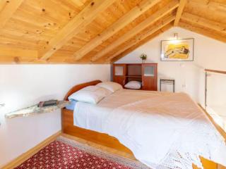 Holiday home House of the Sun - Three Bedroom Holiday Home with Pool - Sutivan - 3