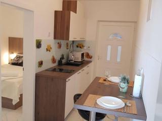 Two-Bedroom Apartment With Sea View - Novalja - 0