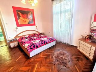 Secluded Lovran Apartment with Balcony and Patio- Two Bedroom Apartment - Lovran - 5