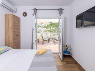 One Bedroom Apartment with Terrace and Sea View 6 - Zastražišće - 1