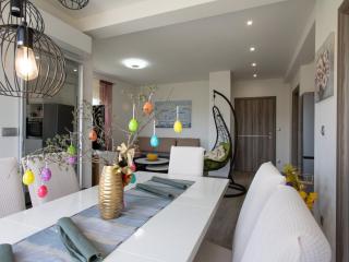Trendy and Chic Apartment with Terrace and Private Garden - One Bedroom Apartment - Kaštela - 5