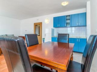Two Bedroom Apartment with Terrace and Sea View - Crikvenica - 6